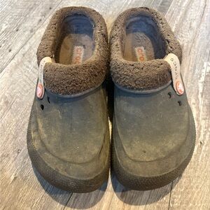 CROCS Brown Slippers
